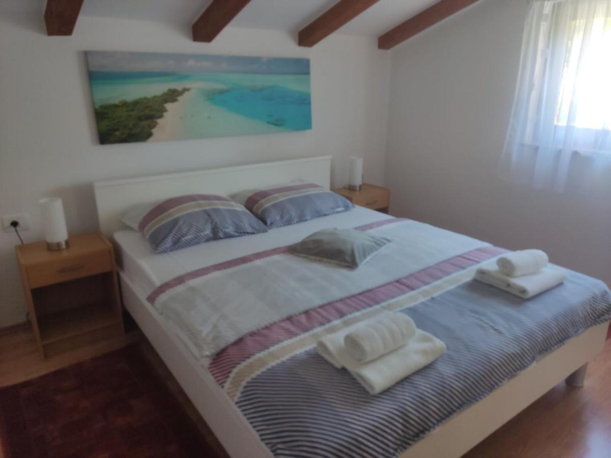 Apartment Ankica 우마그 외부 사진
